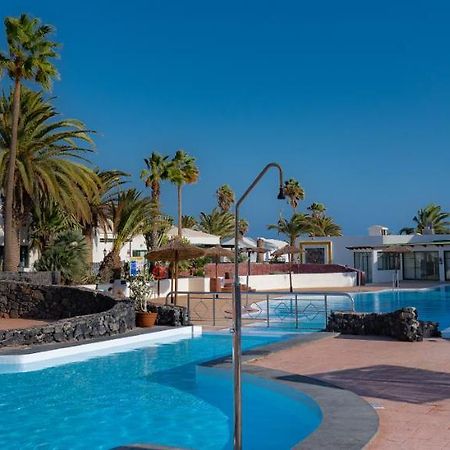Beautiful Studio On The Seafront Costa Teguise Buitenkant foto