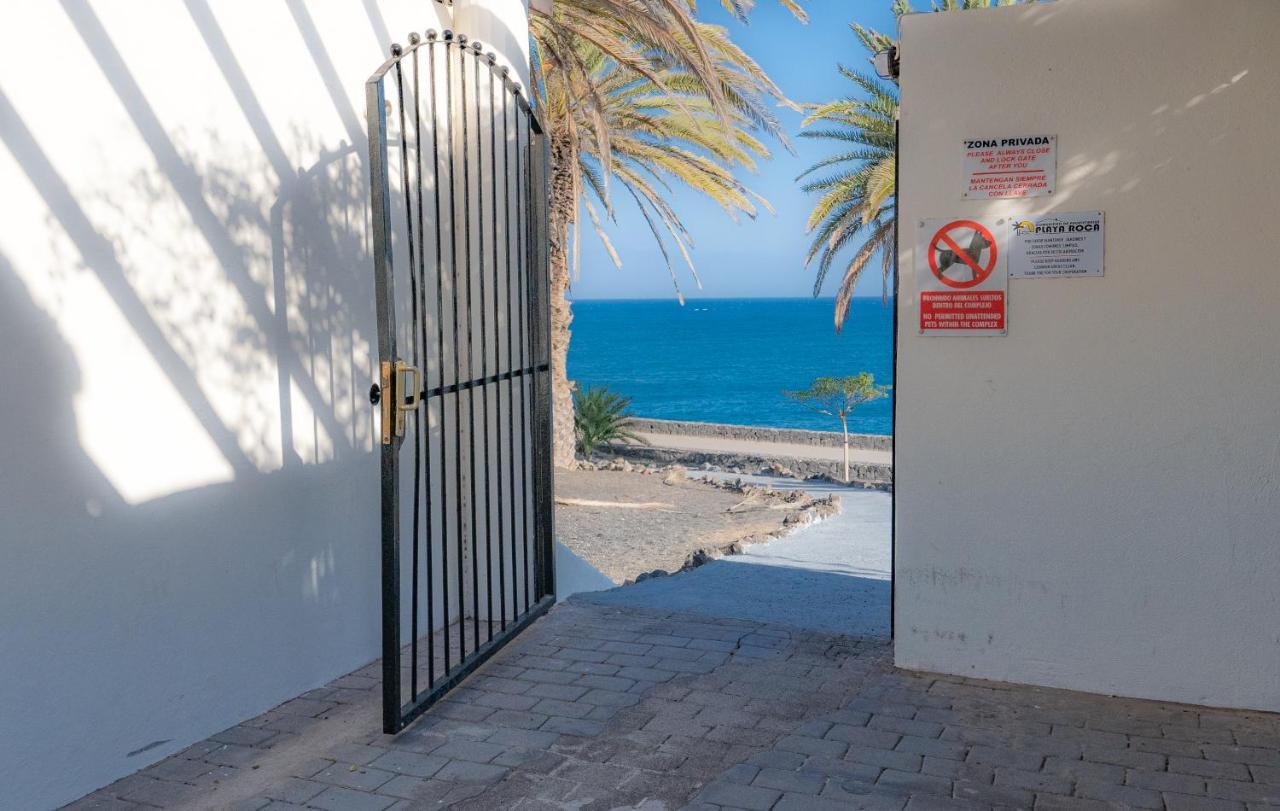 Beautiful Studio On The Seafront Costa Teguise Buitenkant foto