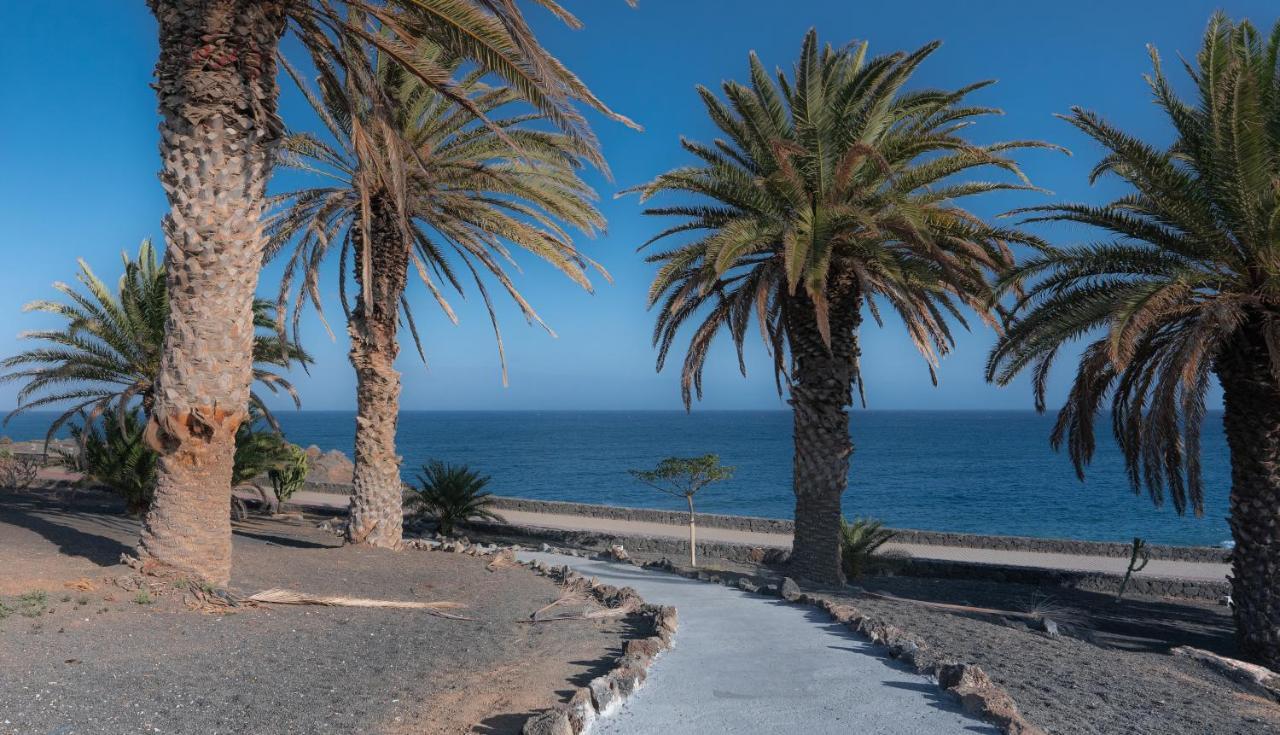 Beautiful Studio On The Seafront Costa Teguise Buitenkant foto