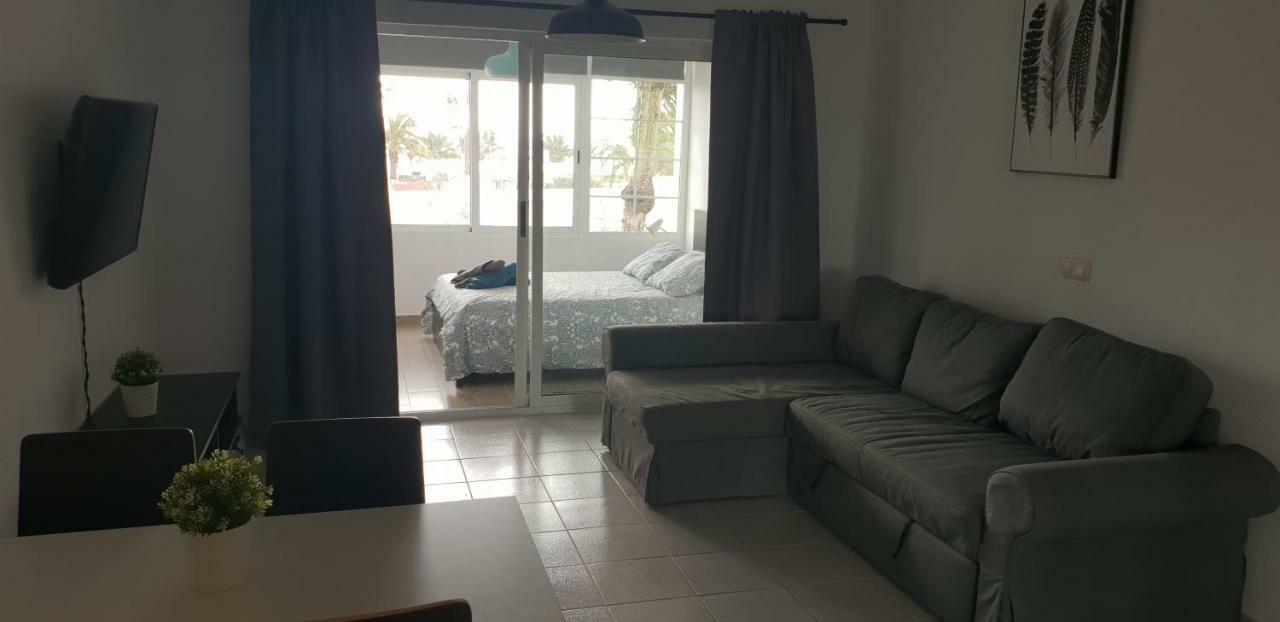Beautiful Studio On The Seafront Costa Teguise Buitenkant foto
